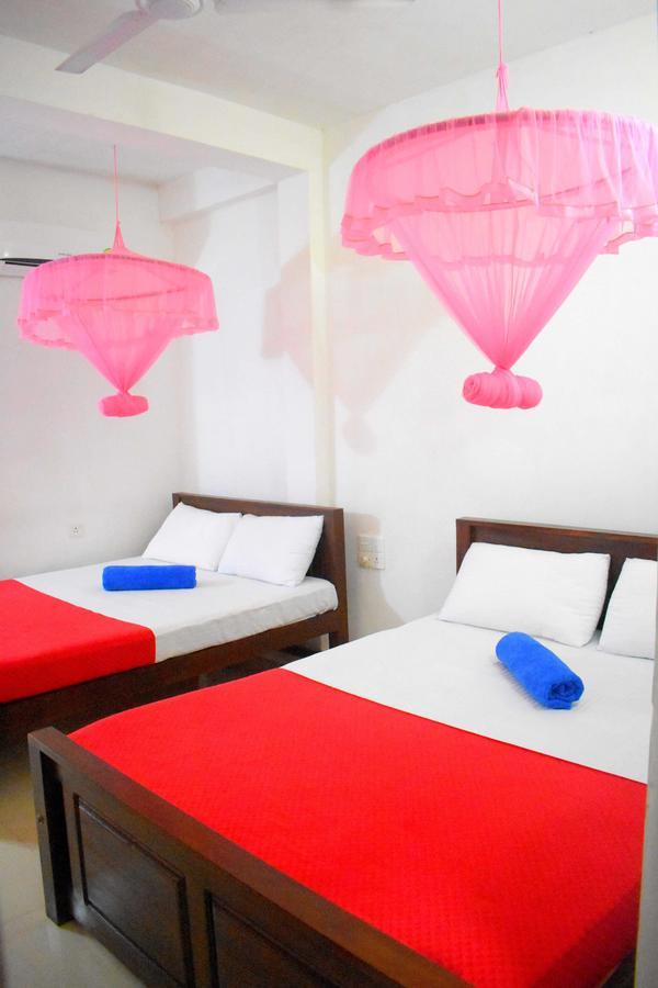 Lion Rest Otel Anuradhapura Dış mekan fotoğraf