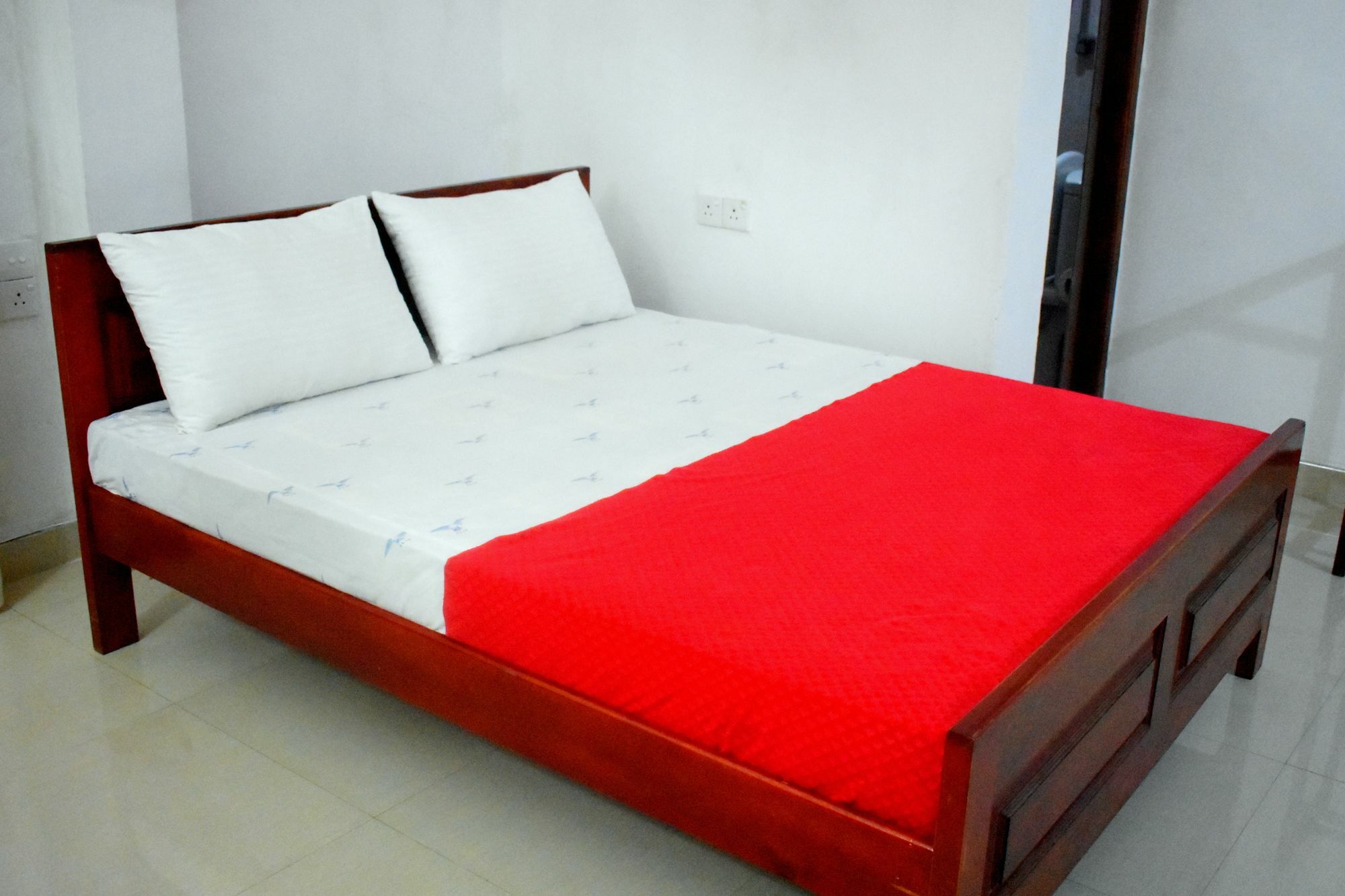 Lion Rest Otel Anuradhapura Dış mekan fotoğraf