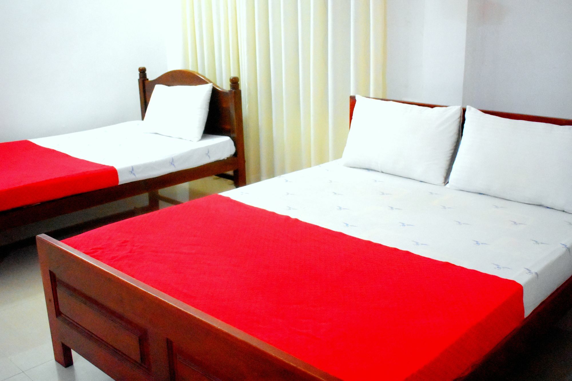 Lion Rest Otel Anuradhapura Dış mekan fotoğraf